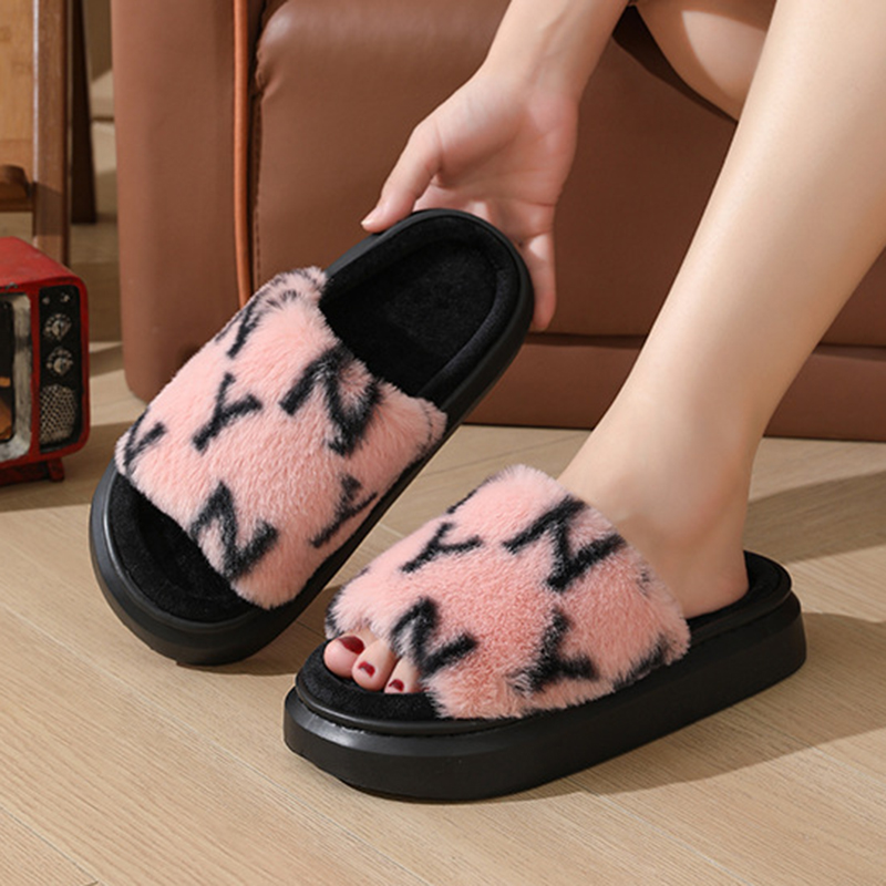 Fluffy Fur Slipper - Sandal Berbulu Halus Ujung Terbuka Baru