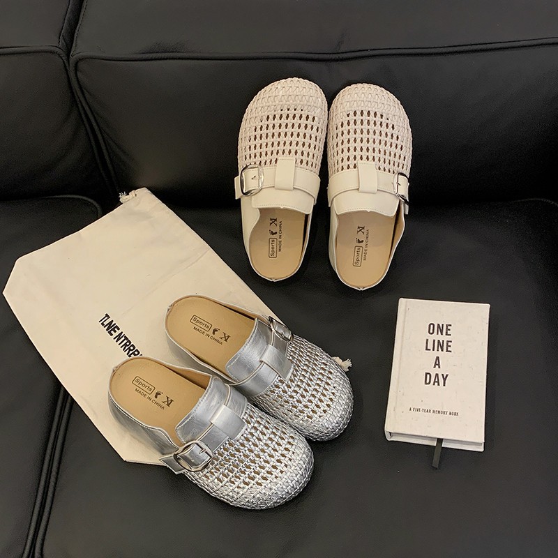 Women Shoes Must Have - Sandal Wanita Musim Panas yang Harus