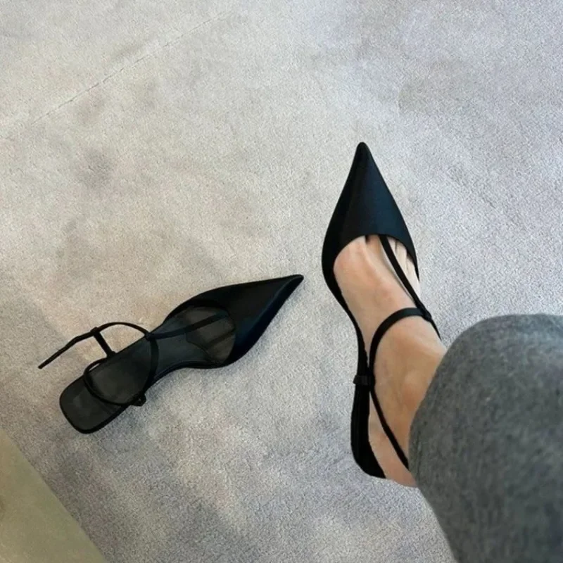 Women'S Shoes - Sepatu untuk Wanita Sandal Wanita Ujung