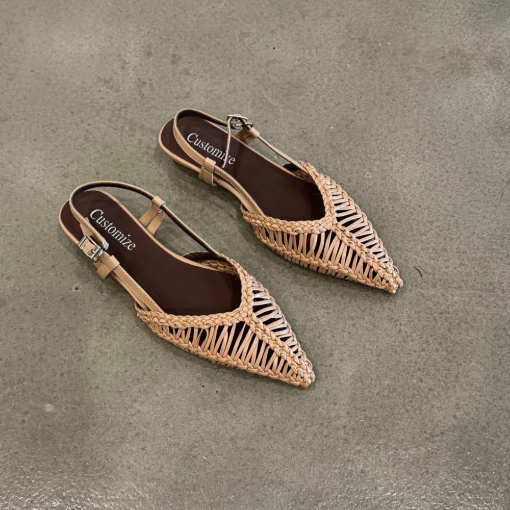 Sandal Wanita Model Romawi Any - Pointed Toe Flat ulasan dan harga