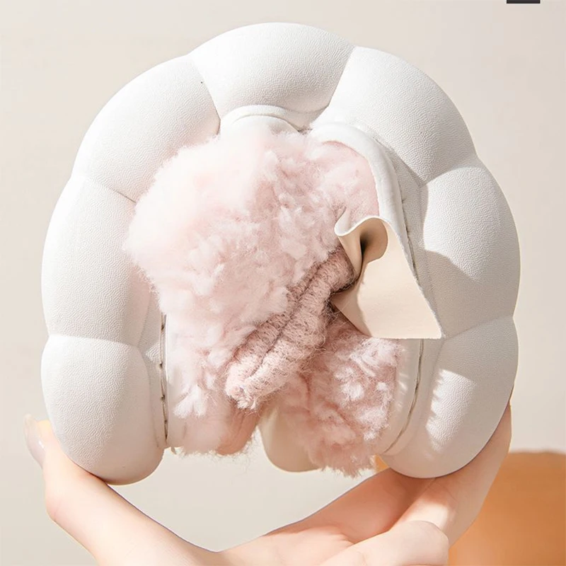 Sandal Bulu Berwarna Merah Mud - Fluffy Fur Slipper ulasan dan harga