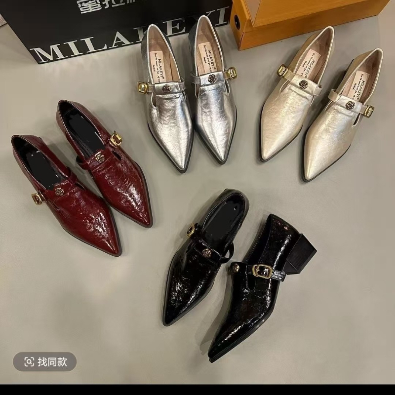 Sepatu Wanita Sol Tebal Beruju - Pointed Toe Flat ulasan dan harga