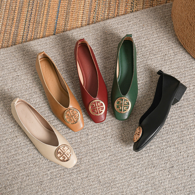Sepatu hak tinggi persegi untu - Women Shoes Zara ulasan dan harga