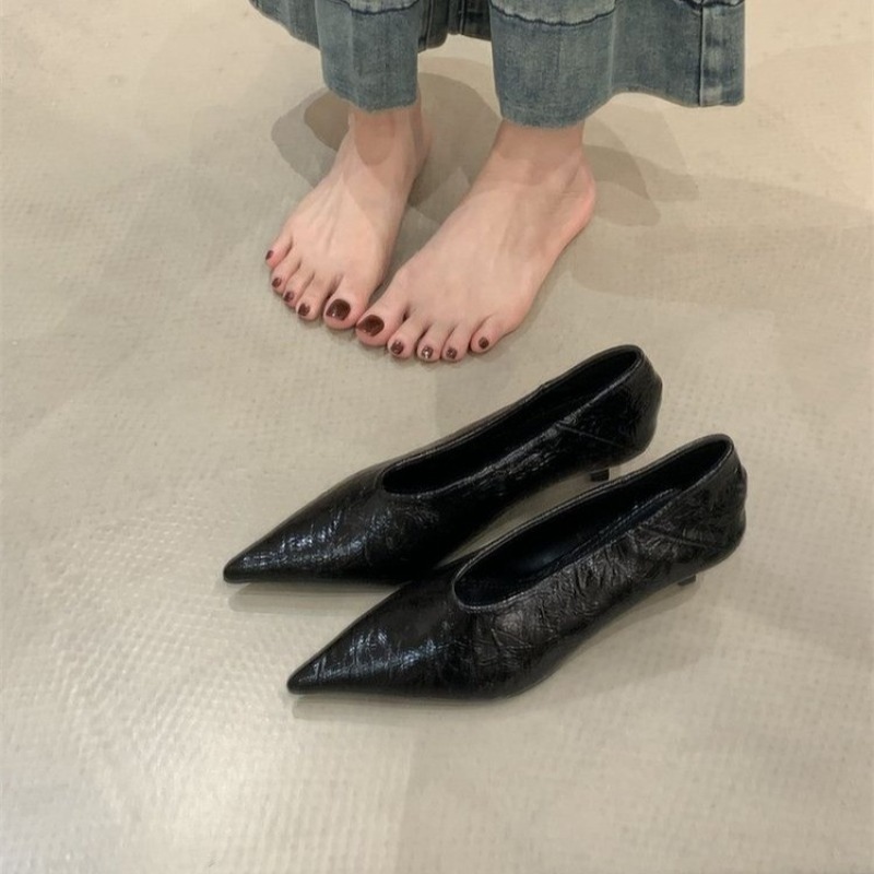 Sepatu Kerja Wanita Model Runc - Pointed Toe Flat ulasan dan harga