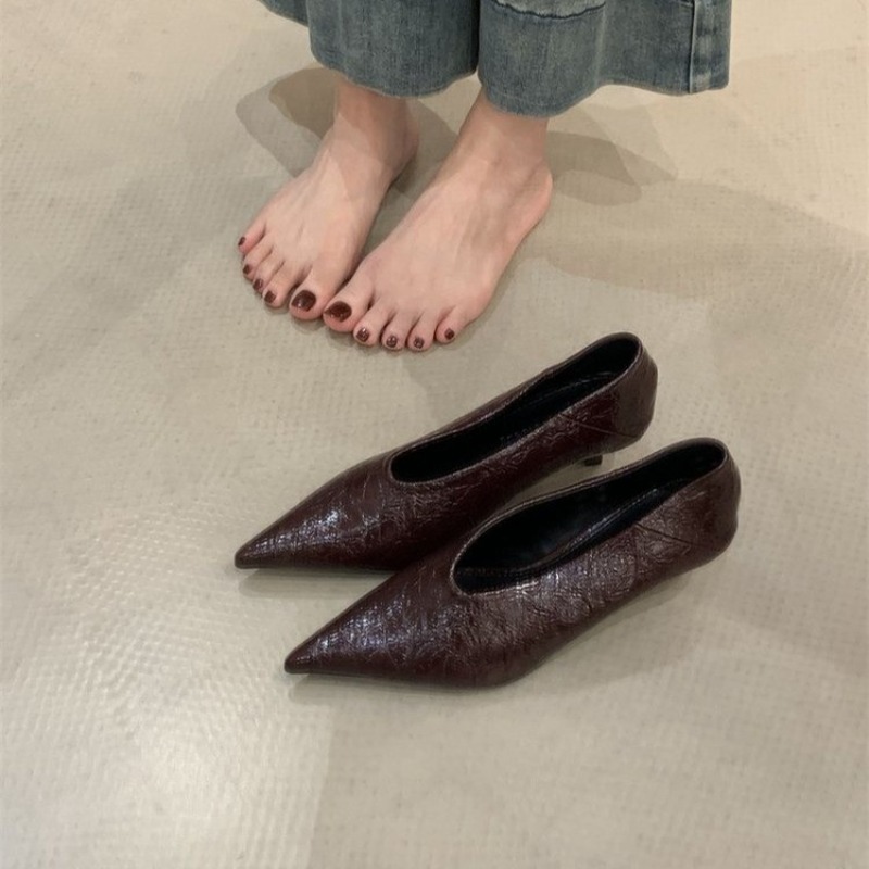 Sepatu Kerja Wanita Model Runc - Pointed Toe Flat ulasan dan harga