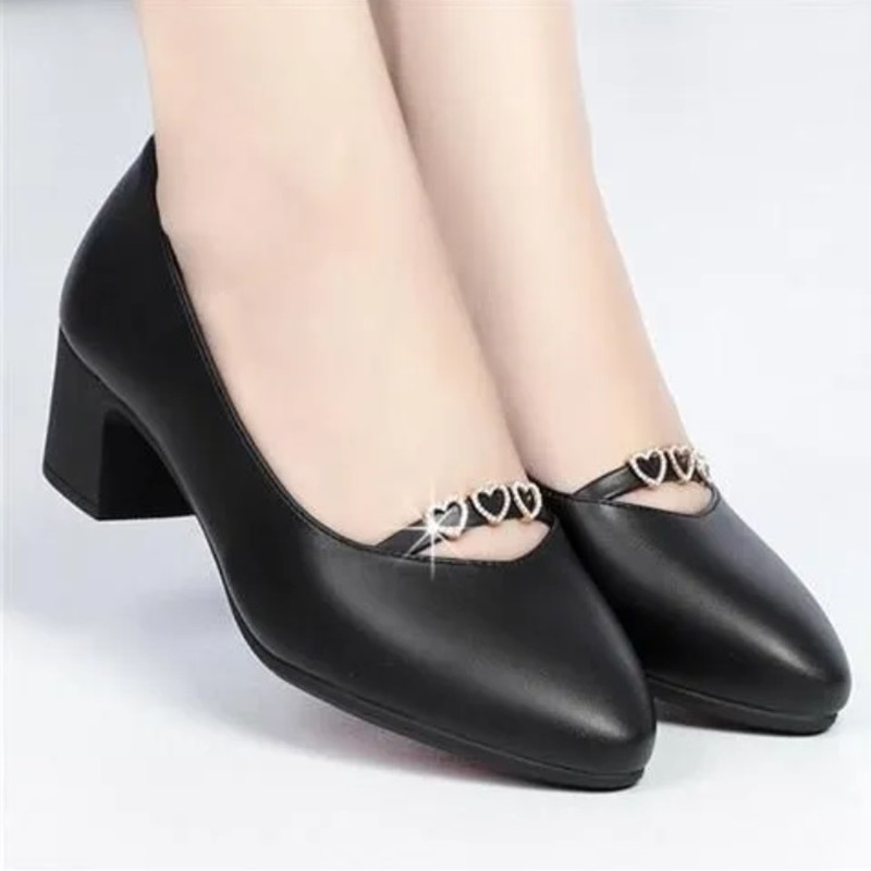 Sepatu hak kotak hitam nyaman  - Women Shoes Zara ulasan dan harga