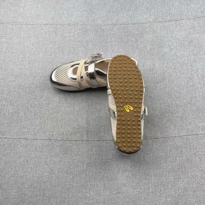 Sepatu Sneakers Anyaman Berong - Women'S Shoes ulasan dan harga