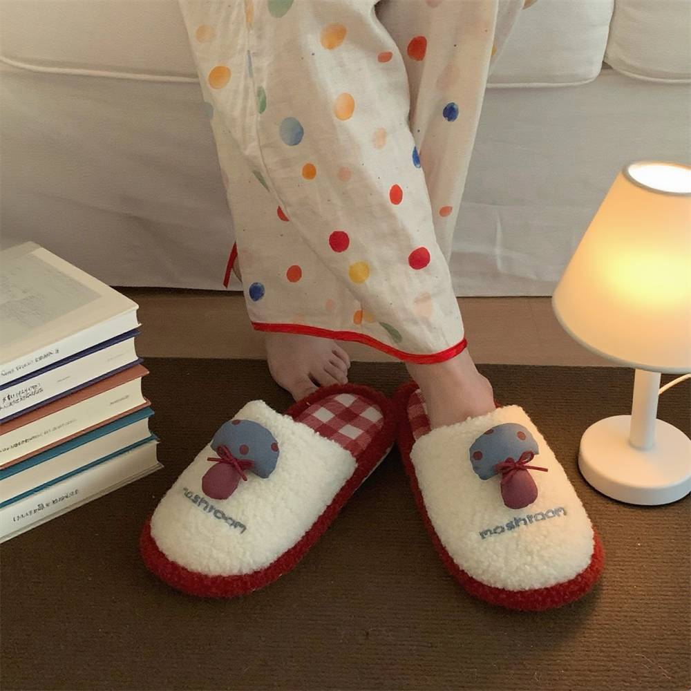 Sandal Jamur Wanita, Sepatu Pl - Fluffy Fur Slipper ulasan dan harga