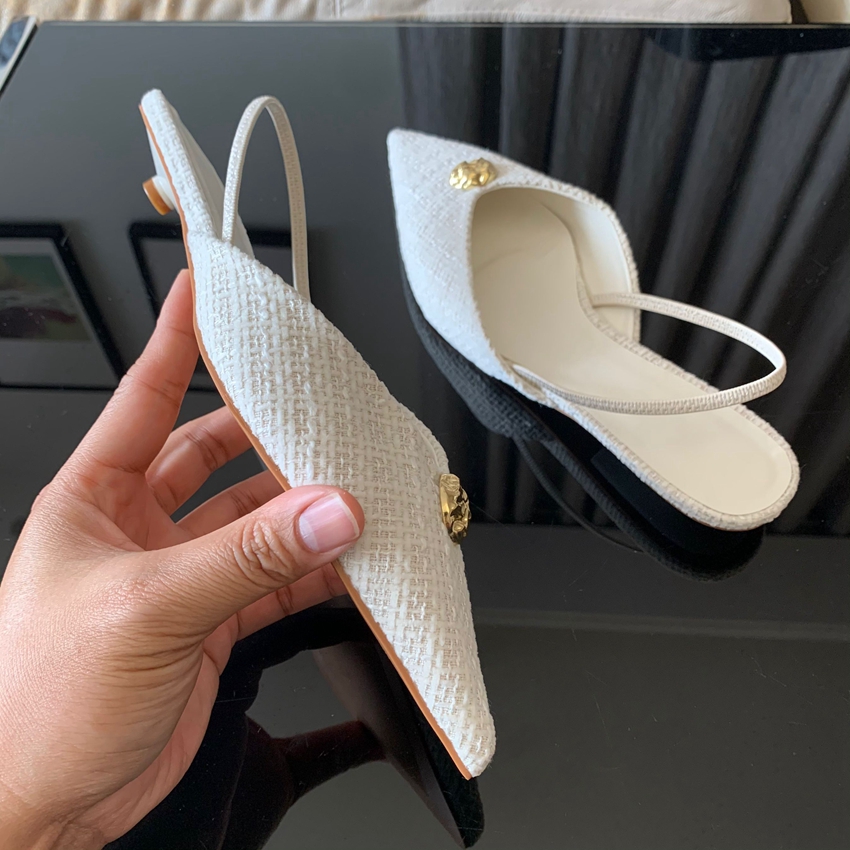 Sandal Wanita Model Terbaru 20 - Women Shoes Branded ulasan dan harga